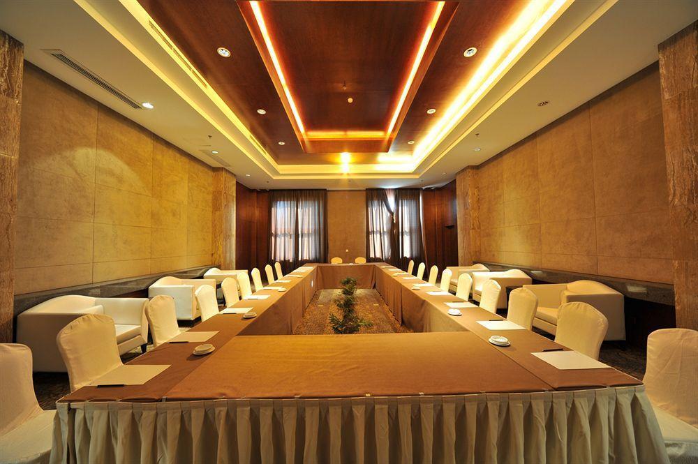 S&N Dalian Hotel المظهر الخارجي الصورة