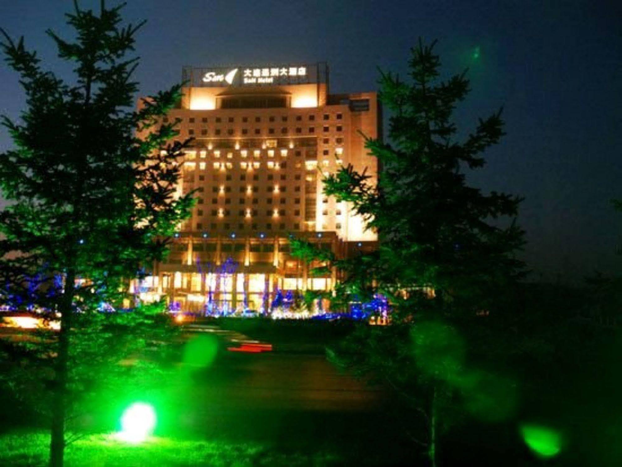S&N Dalian Hotel المظهر الخارجي الصورة