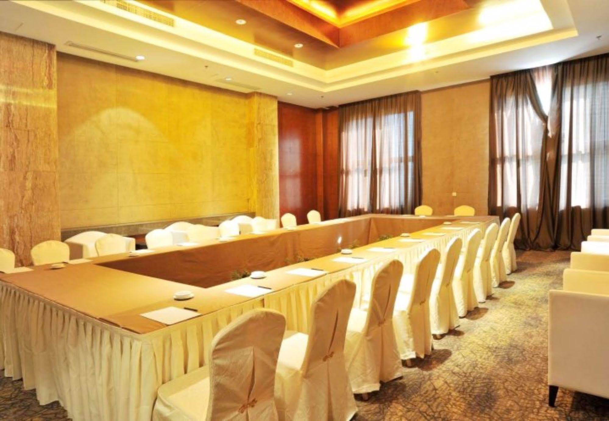 S&N Dalian Hotel المظهر الخارجي الصورة