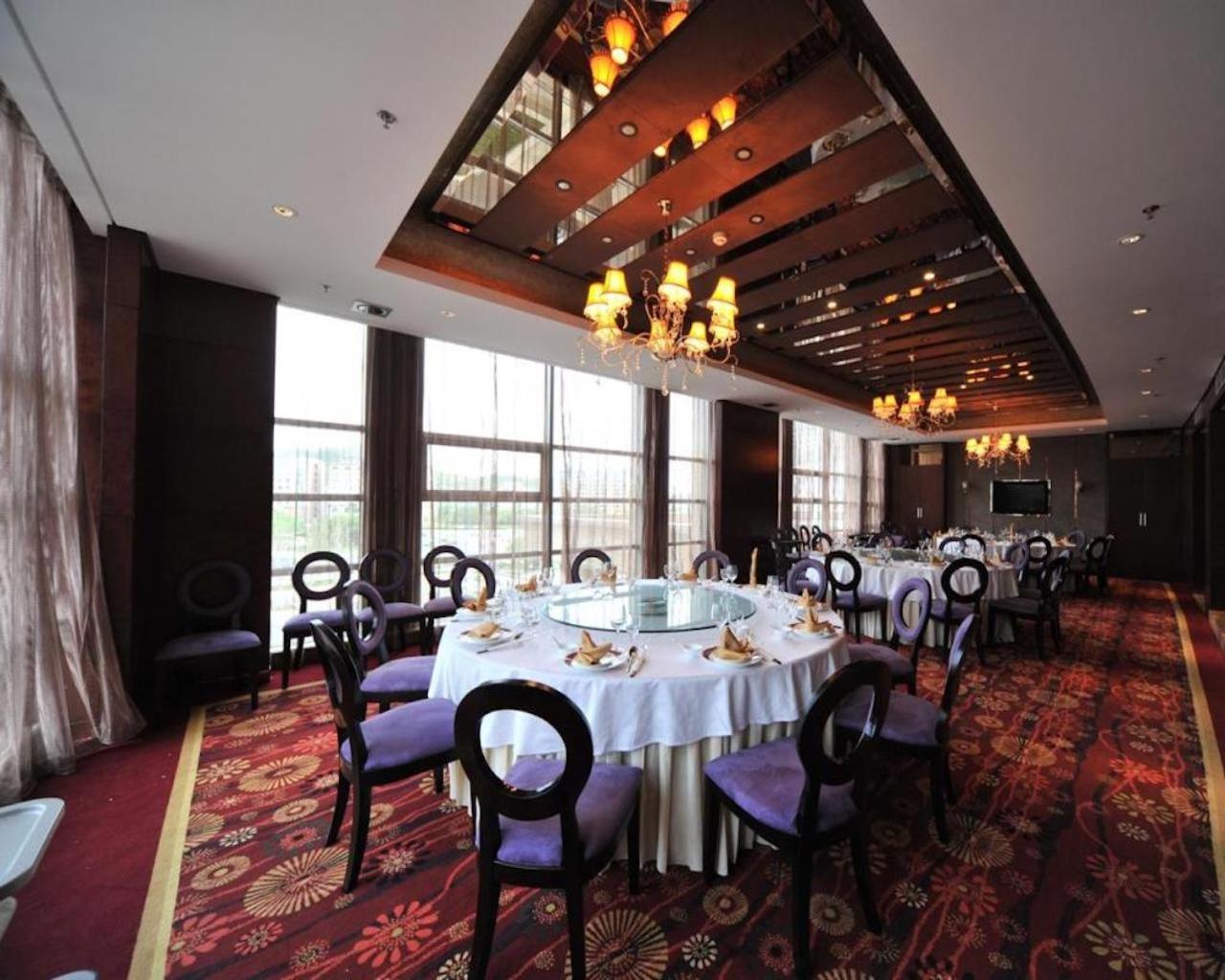 S&N Dalian Hotel المظهر الخارجي الصورة